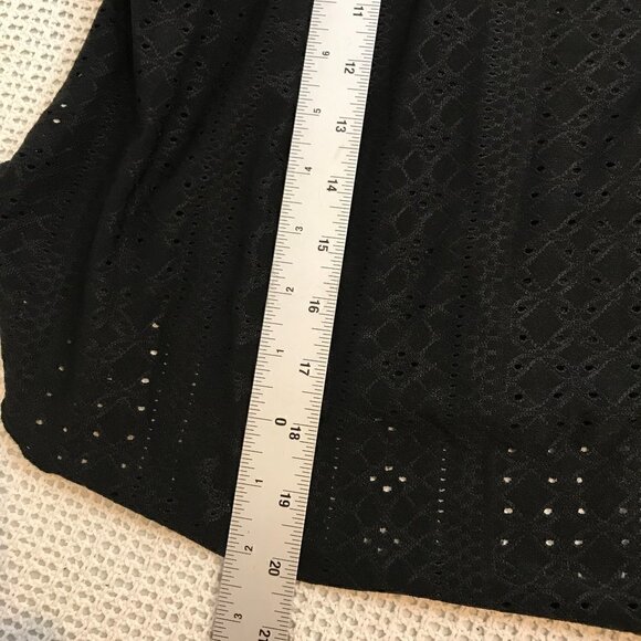 EYELET SPAGHETTI STRAP TOP AND FLORAL LACE TRIM BLOUSE V NECK SIZE XL - Picture 11 of 15